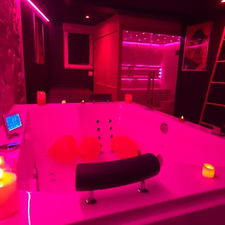 别墅 La Cachette Secrete - Maison Romantique Avec Balneo Et Sauna Privatif A En Normandie 凯恩