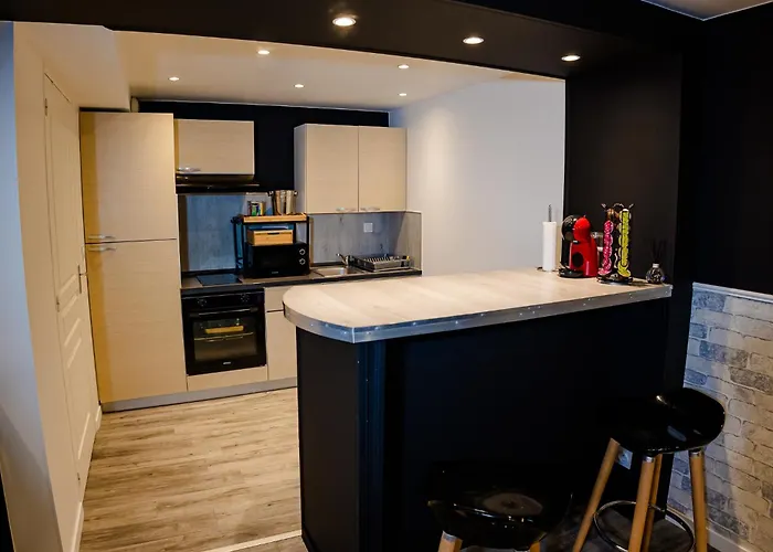 La Cachette Secrete - à En Normandie Avec Balnéo Et Sauna Privatif * Caen