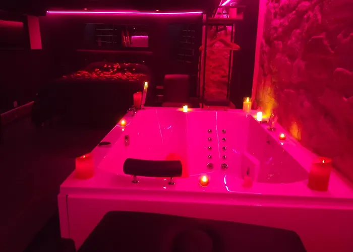 La Cachette Secrete - à En Normandie Avec Balnéo Et Sauna Privatif Villa